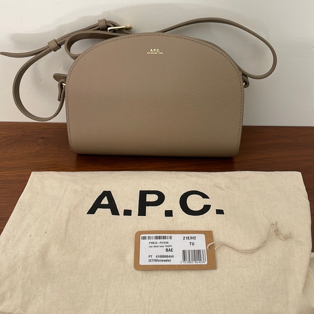 APC Demi lune bag in bae